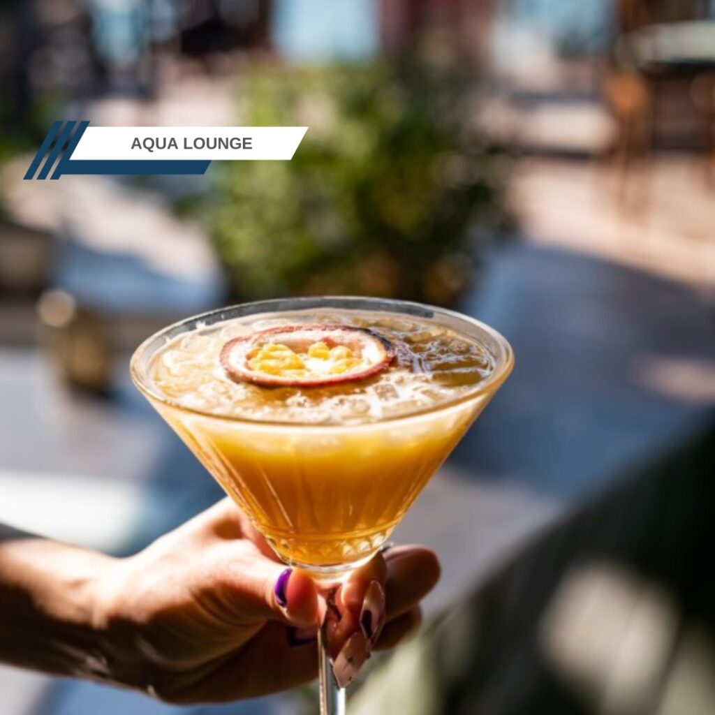 aqua lounge relaks dhe shije