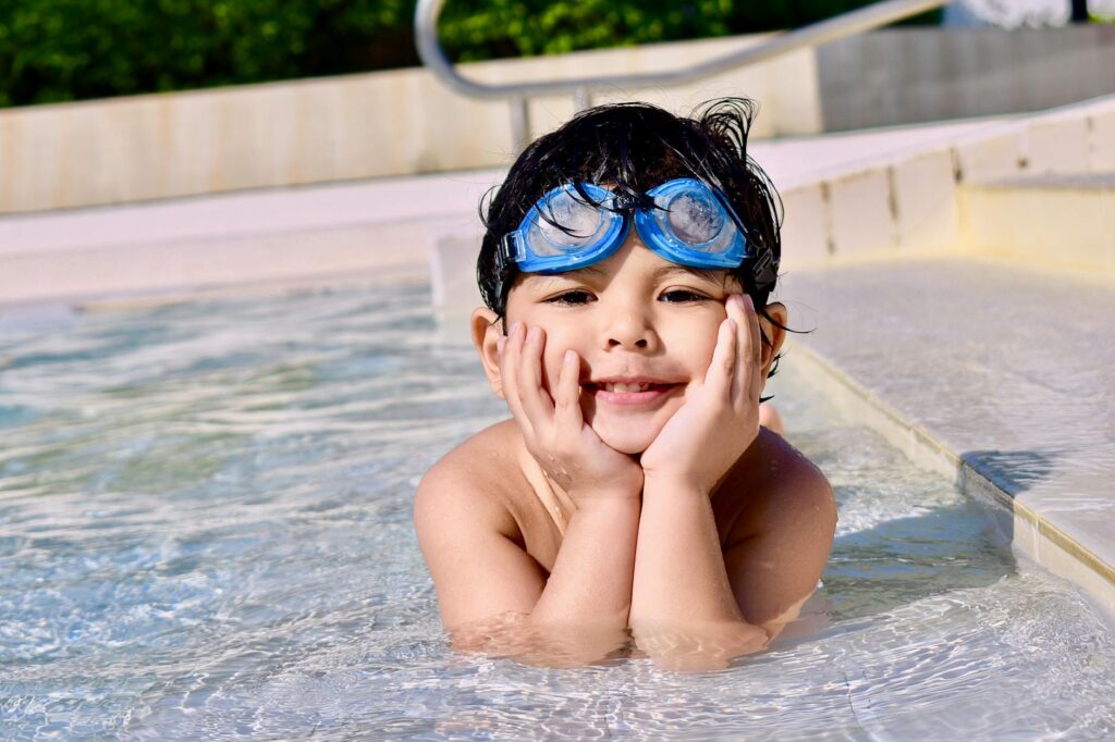 Scopri le migliori piscine a Durazzo per intrattenere i tuoi bambini quest'estate. Strutture moderne e attività divertenti per una giornata indimenticabile.