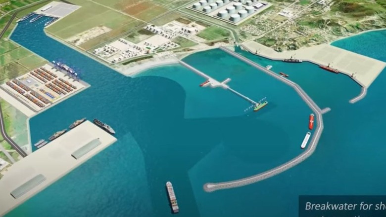 porti i ri ne porto romano